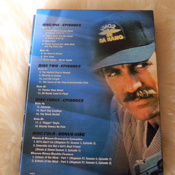 Magnum P.I.- Complete First Season DVD - Picture 2 of 5